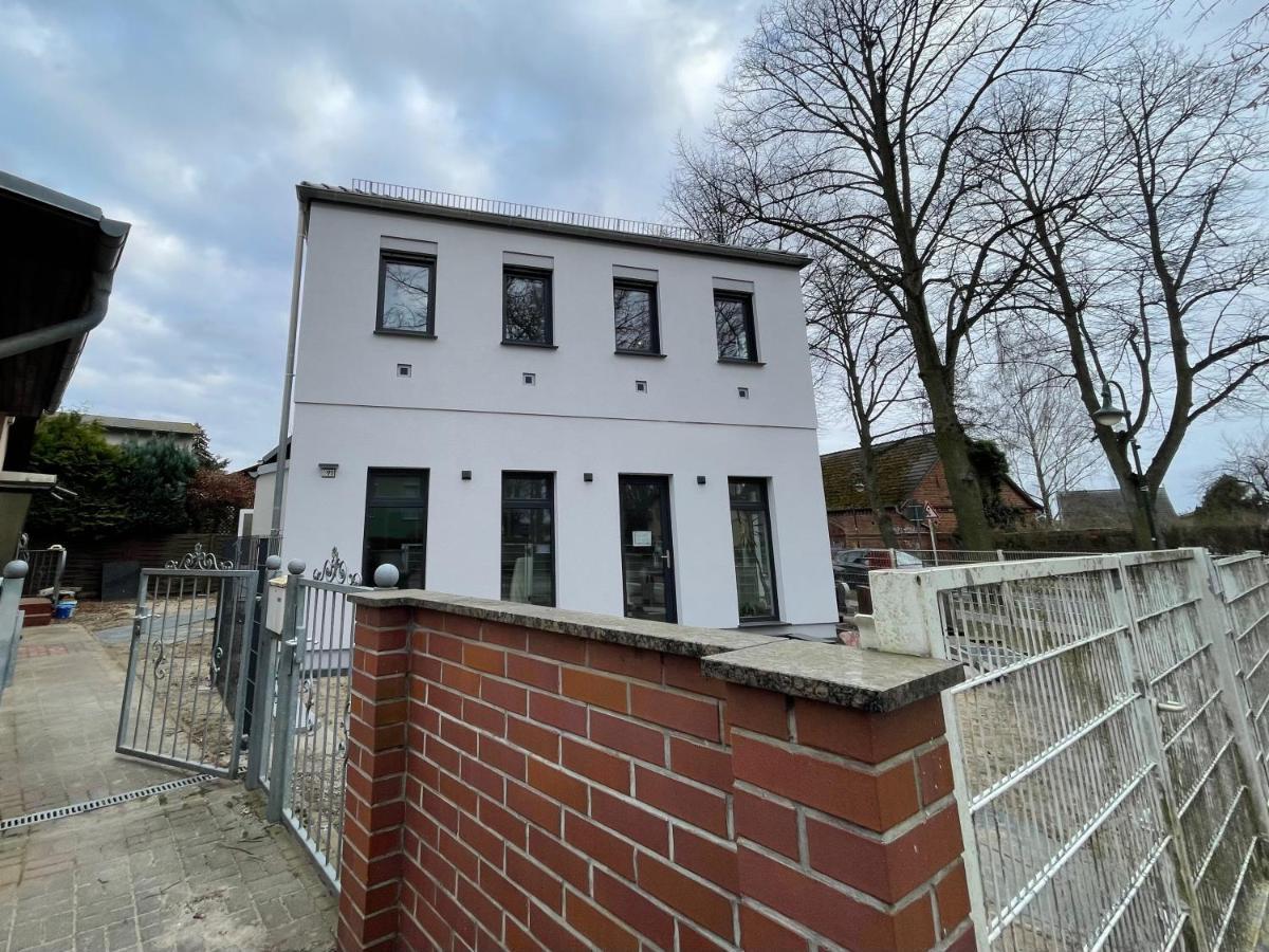 Neubauwohnung Im Herzen Panketal Kolonie Rontgental Exterior photo